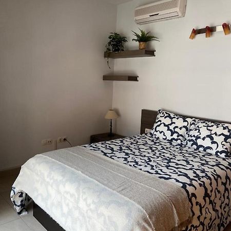 Appartement Loft Sant Jordi By Lofties à Terrassa Extérieur photo
